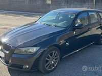 Usata BMW 320 150 CV (110 kW) 2009 Nero Station wagon