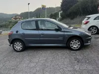 Usata Peugeot 206 88 CV (64 kW) 2006 Bluazzurro Berlina