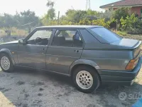 Usata Alfa Romeo 75 148 CV (108 kW) 1987 Berlina