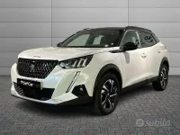 Usata Peugeot 2008 GT-line 131 CV (96 kW) 2022 Bianco SUV
