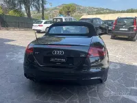 Usata Audi TT Roadster Advanced 170 CV (125 kW) 2011 Grigio Cabrio
