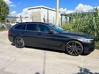 Usata BMW 520 Luxury Line 190 CV (139 kW) 2019 Grigio Station wagon