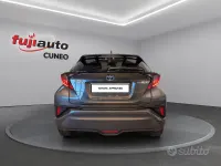 Usata Toyota C-HR Trend 122 CV (89 kW) 2022 Rosso SUV