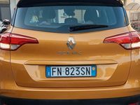 Usata Renault Scénic IV 110 CV (80 kW) 2018 Giallo Monovolume