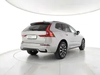 Usata Volvo XC60 145 CV (106 kW) 2024 Grigio SUV
