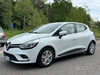 Usado Renault Clio IV Zen 73 CV (53 kW) 2017 Blanco Berlina