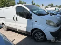 Usata Opel Vivaro 146 CV (107 kW) 2009 Nero Monovolume