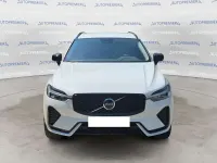 Nuova Volvo XC60 Plus 250 CV (183 kW) 2026 Bianco SUV