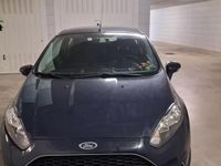 Usata Ford Fiesta 100 CV (73 kW) 2016 Blu Berlina