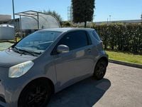 Usata Toyota iQ 98 CV (72 kW) 2010 Grigio Utilitaria