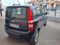 Usata Fiat Panda 4x4 Climbing 74 CV (54 kW) 2012 Nero Utilitaria