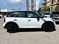 Usata Mini Cooper D Countryman 111 CV (81 kW) 2016 Bianco SUV
