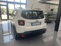 Usata Jeep Renegade Longitude 140 CV (102 kW) 2017 Bianco SUV
