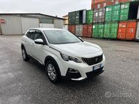 Usata Peugeot 3008 Business-Line 120 CV (88 kW) 2018 Bianco Station wagon