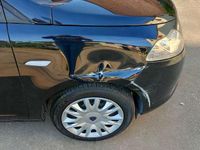 Usata Lancia Ypsilon Silver 69 CV (50 kW) 2015 Nero Utilitaria