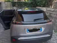 Usata Peugeot e-2008 GT 56 kW (77 CV) 2021 Grigio SUV