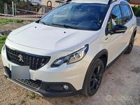Usata Peugeot 2008 GT-line 120 CV (88 kW) 2017 Bianco SUV