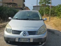 Usata Renault Scenic E-Tech 2006 Grigio Utilitaria
