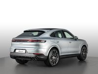 Nuova Porsche Cayenne 470 CV (345 kW) 2026 Argento dolomite metallizzato SUV