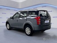 Usata Mahindra XUV500 140 CV (102 kW) 2016 Grigio delfino SUV
