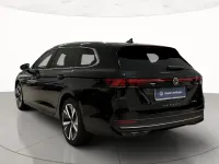 Usata VW Passat Business 204 CV (150 kW) 2025 Grenadill black metallizzato Station wagon