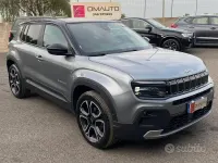 Usado Jeep Avenger Summit 101 CV (74 kW) 2023 Gris SUV