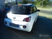 Usata Opel Adam Slam 69 CV (50 kW) 2013 Bianco Utilitaria