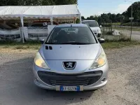 Usata Peugeot 206 60 CV (44 kW) 2011 Other Berlina