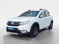 Usata Dacia Sandero Stepway 90 CV (66 kW) 2017 Bianco Berlina