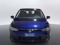 Usata VW Golf VIII Life 110 CV (80 kW) 2024 Atlantic blue metallizzato Berlina