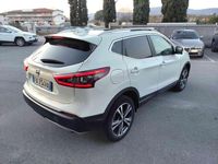 Usata Nissan Qashqai N-Connecta 116 CV (85 kW) 2019 White pearl brilliant SUV