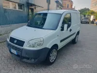 Usata Fiat Doblò 85 CV (62 kW) 2007 Bianco Monovolume