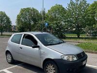 Usata Fiat Punto Active 60 CV (44 kW) 2010 Utilitaria