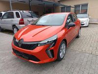 Nuova Renault Clio V Evolution 67 CV (49 kW) 2025 Arancione Berlina