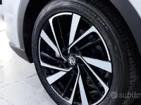 Nuova MG ZS Luxury 197 CV (144 kW) 2026 Grigio SUV