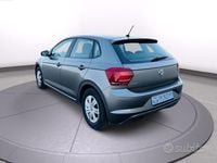 Usata VW Polo 75 CV (55 kW) 2018 Grigio Utilitaria
