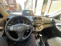 Usata Toyota RAV4 Luxury 177 CV (130 kW) 2006 SUV