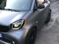 Usata Smart ForTwo Coupé Superpassion 71 CV (52 kW) 2019 Grigio opaco Utilitaria