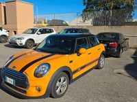 Usata Mini Cooper D 116 CV (85 kW) 2017 Arancione Utilitaria