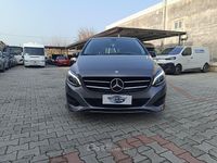 Usata Mercedes B200 136 CV (100 kW) 2016 Grigio Monovolume