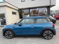 Begagnad Mini ONE Essential 102 HK (75 kW) 2021 Blå Halvkombi