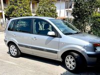 Usata Ford Fusion 68 CV (50 kW) 2007 Argento Utilitaria