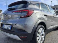 Usata Renault Captur Business 91 CV (66 kW) 2022 Grigio SUV