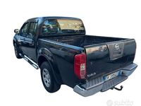 Usata Nissan Navara XE 174 CV (127 kW) 2006 Nero Pick-up