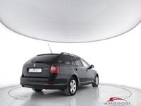 Usata Skoda Octavia Comfort 105 CV (77 kW) 2009 Nero Station wagon