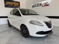 Usata Lancia Ypsilon 69 CV (50 kW) 2013 Bianco Utilitaria
