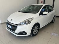 Usata Peugeot 208 Active 68 CV (50 kW) 2016 Bianco Utilitaria