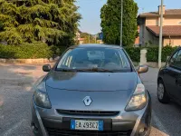 Usata Renault Clio III 75 CV (55 kW) 2009 Grigio Berlina