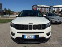 Usata Jeep Compass Night Eagle 140 CV (102 kW) 2018 Bianco pastello SUV