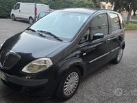 Usata Lancia Musa 95 CV (69 kW) 2006 Nero Monovolume